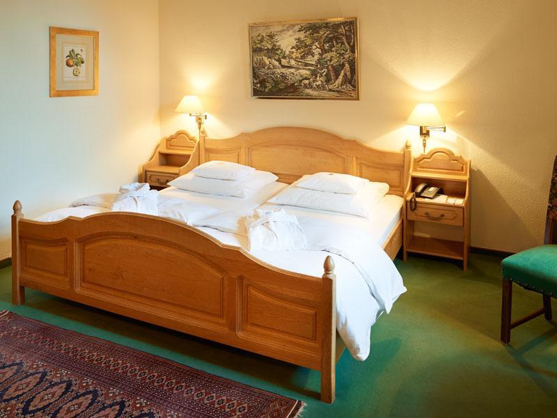Hotel Und Restaurant Burg Schnellenberg Attendorn Extérieur photo