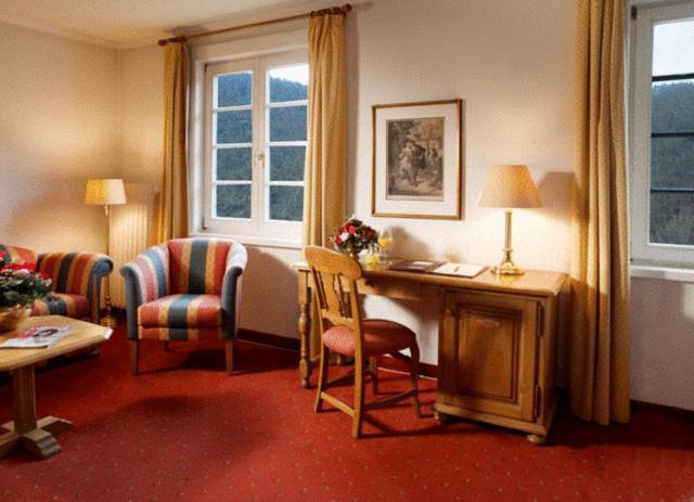 Hotel Und Restaurant Burg Schnellenberg Attendorn Extérieur photo